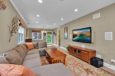 149 Forestway Drive Deerfield IL 60015