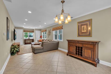 149 Forestway Drive Deerfield IL 60015
