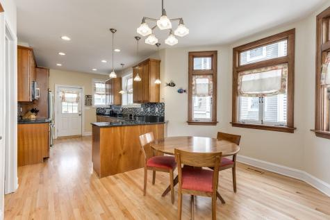 840 Augusta Boulevard Oak Park IL 60302