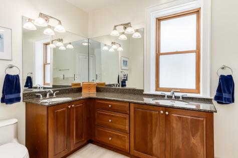 840 Augusta Boulevard Oak Park IL 60302