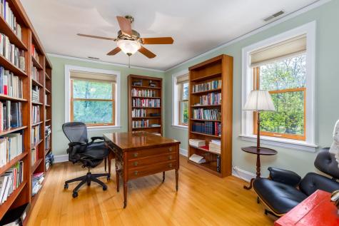 840 Augusta Boulevard Oak Park IL 60302