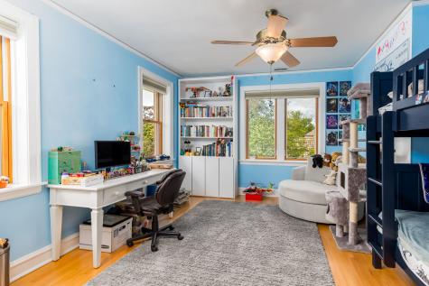 840 Augusta Boulevard Oak Park IL 60302
