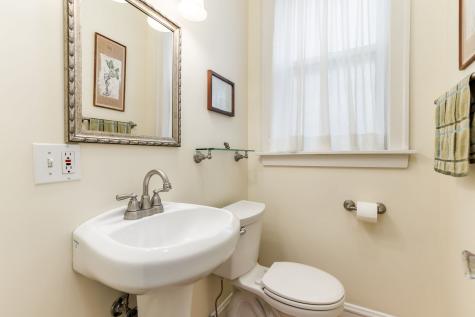 840 Augusta Boulevard Oak Park IL 60302