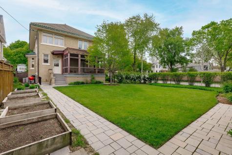 840 Augusta Boulevard Oak Park IL 60302