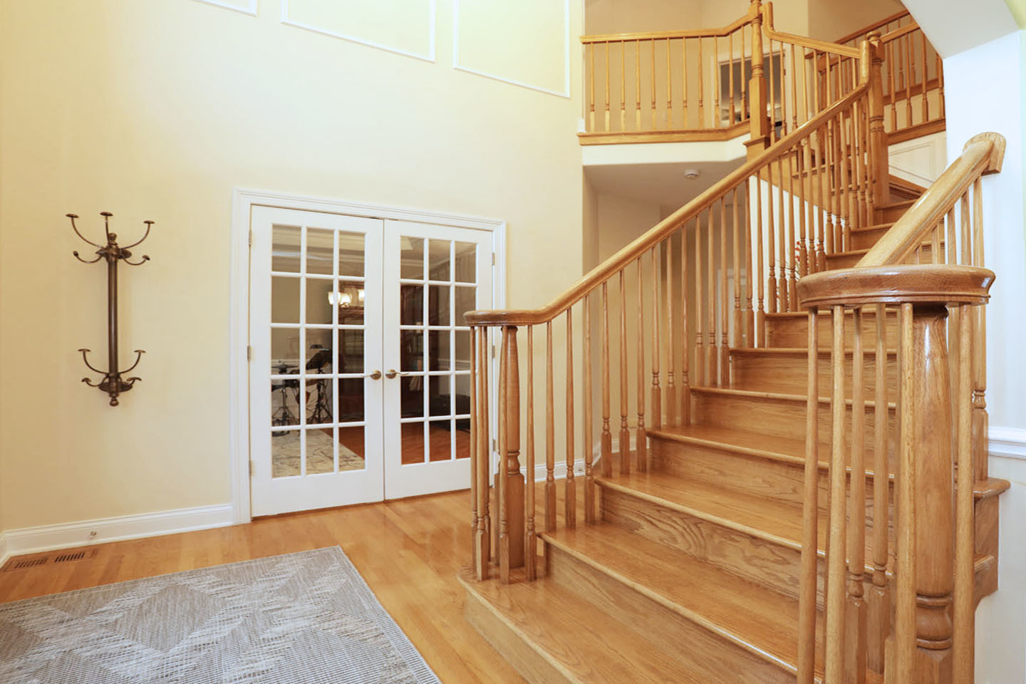 310 Jennifer Lane Roselle IL 60172