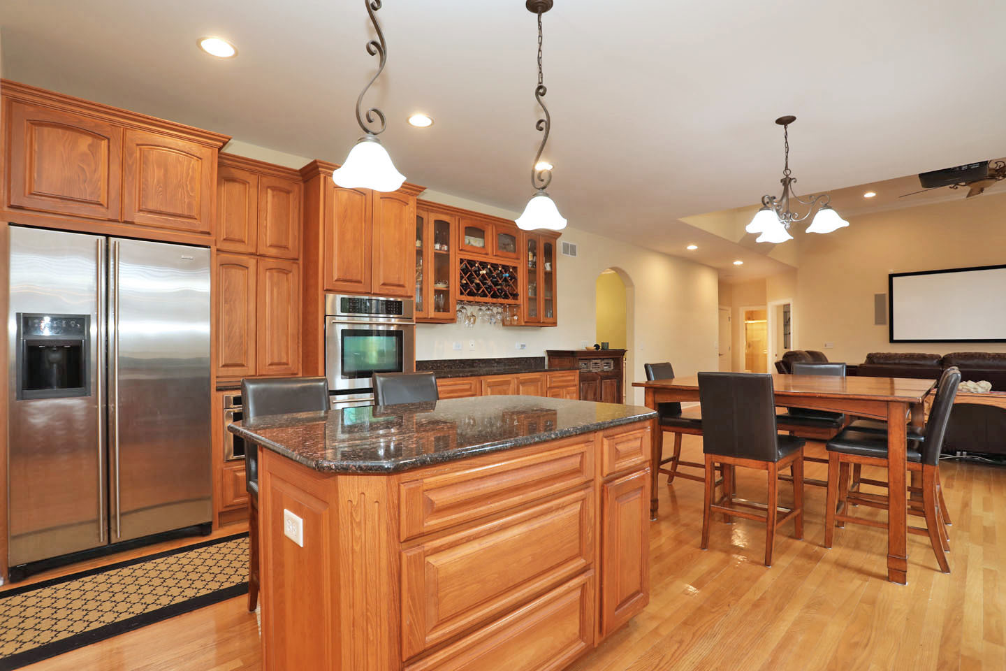 310 Jennifer Lane Roselle IL 60172