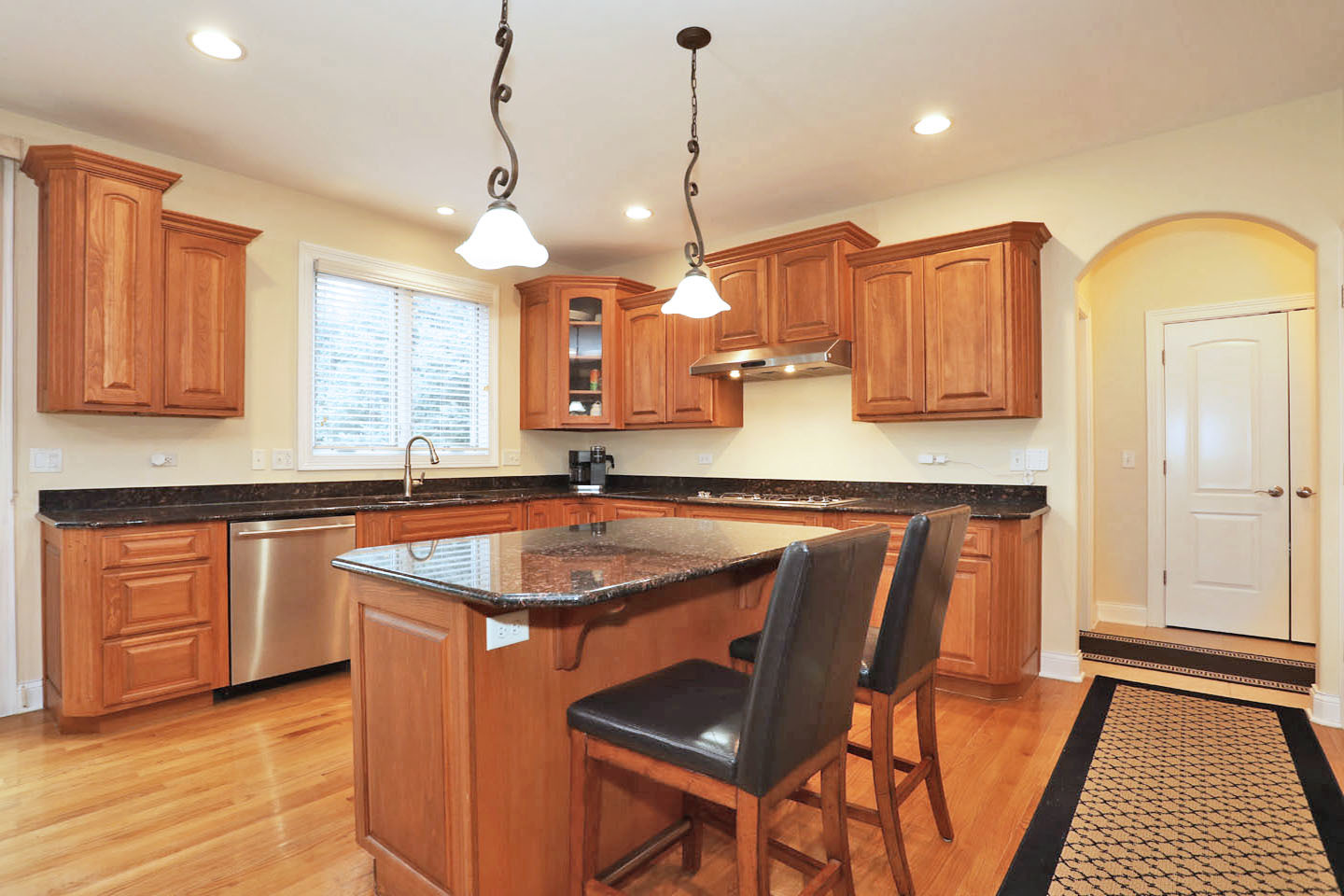 310 Jennifer Lane Roselle IL 60172