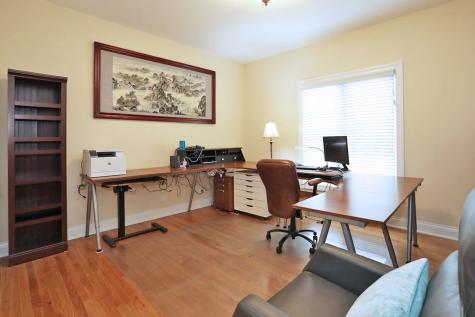 310 Jennifer Lane Roselle IL 60172