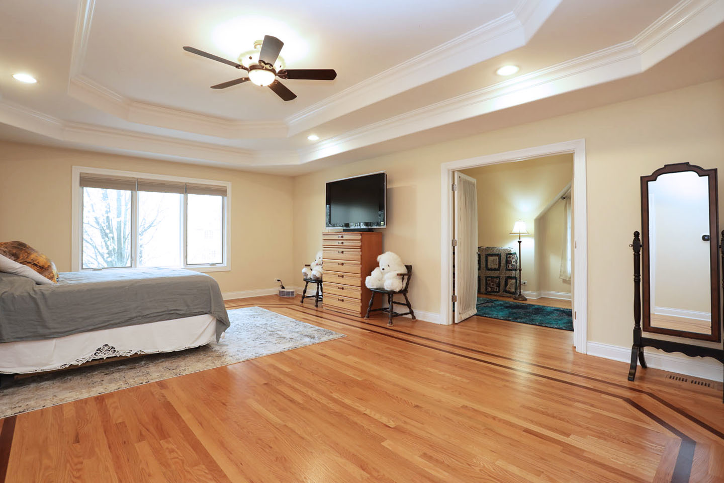310 Jennifer Lane Roselle IL 60172