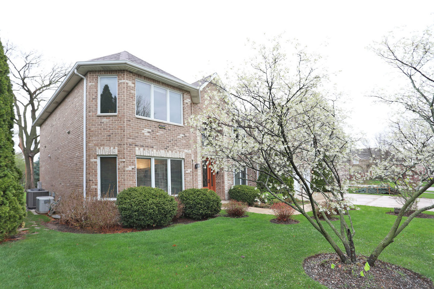 310 Jennifer Lane Roselle IL 60172
