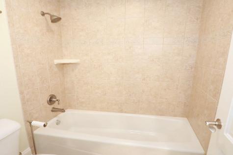 310 Jennifer Lane Roselle IL 60172
