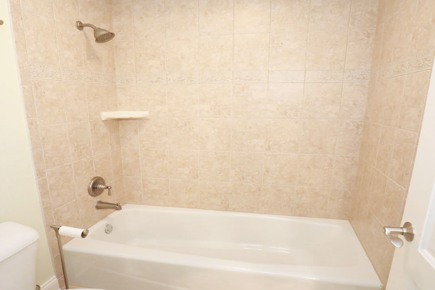 310 Jennifer Lane Roselle IL 60172