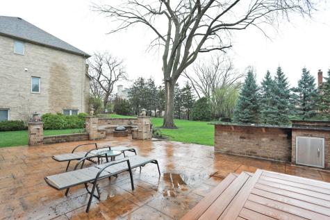 310 Jennifer Lane Roselle IL 60172
