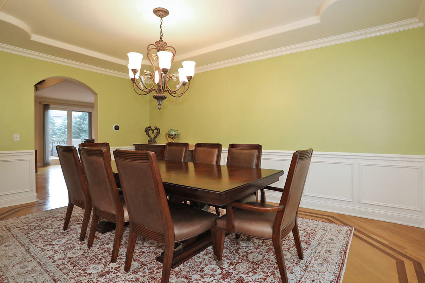 310 Jennifer Lane Roselle IL 60172