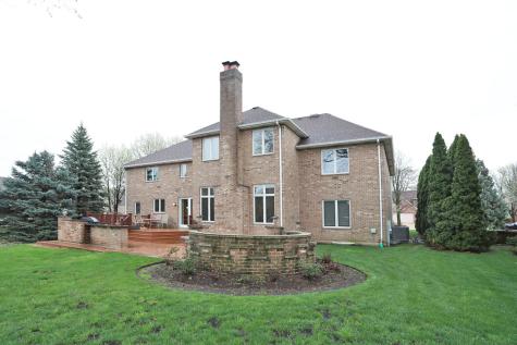 310 Jennifer Lane Roselle IL 60172