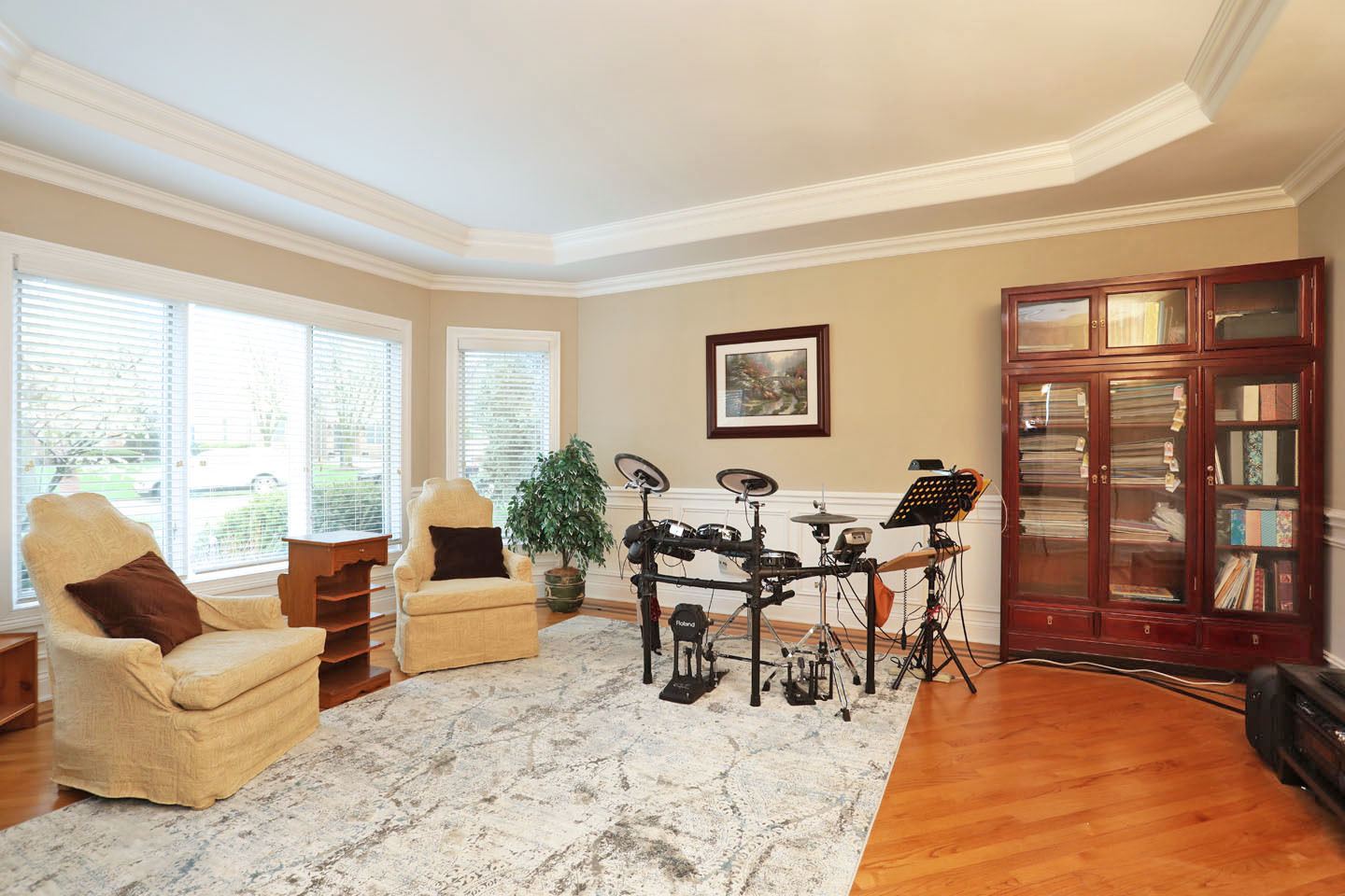 310 Jennifer Lane Roselle IL 60172