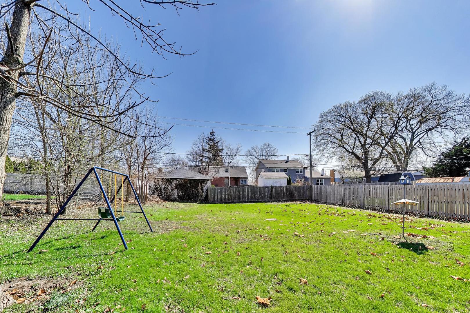 825 South Grace Street Lombard IL 60148