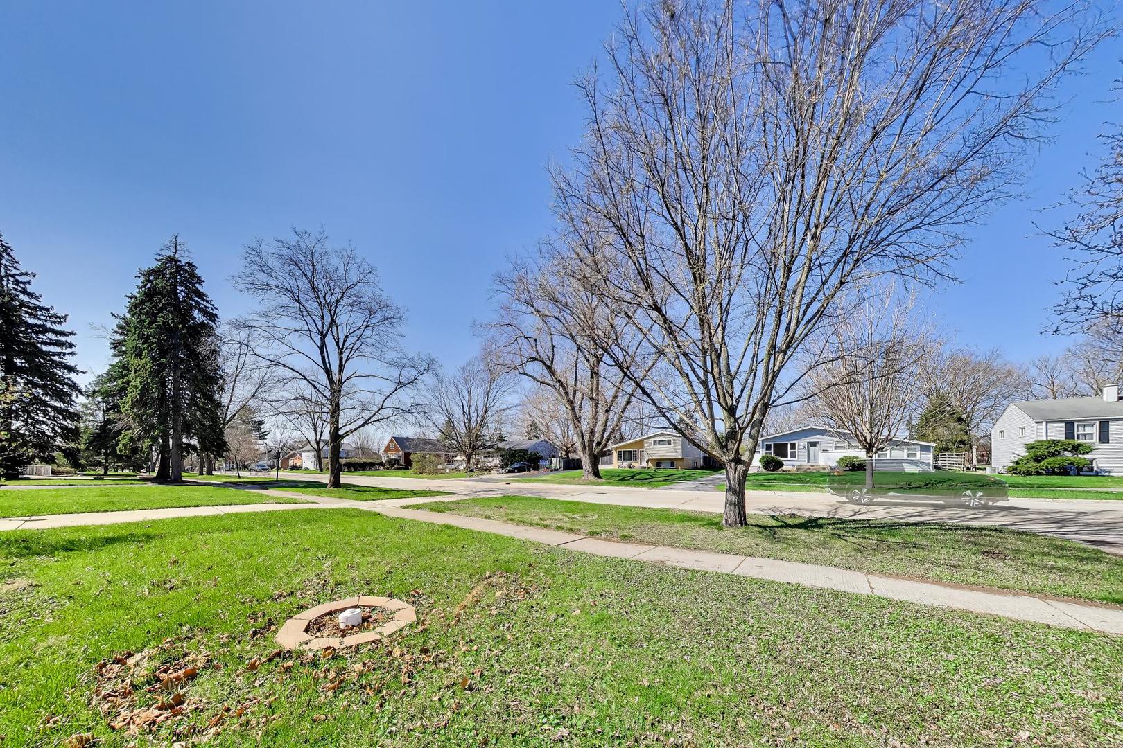 825 South Grace Street Lombard IL 60148
