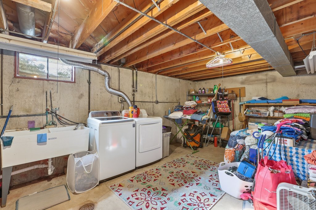 605 Gloria Street Lockport IL 60441