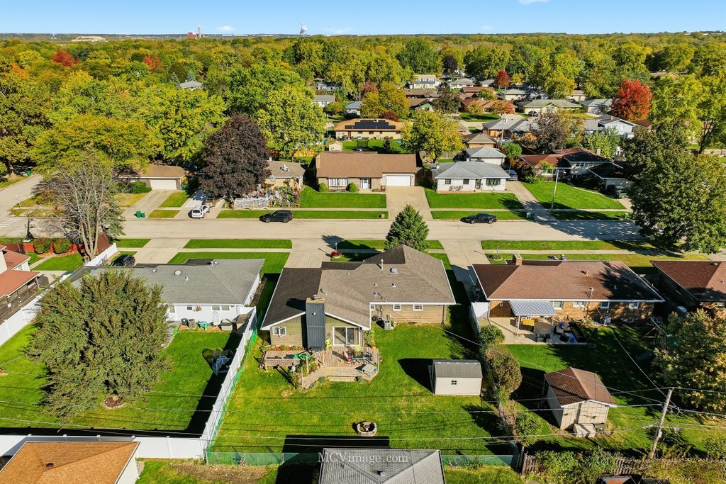 605 Gloria Street Lockport IL 60441