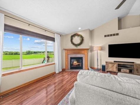 5598 White Fox Drive Rockford IL 61102