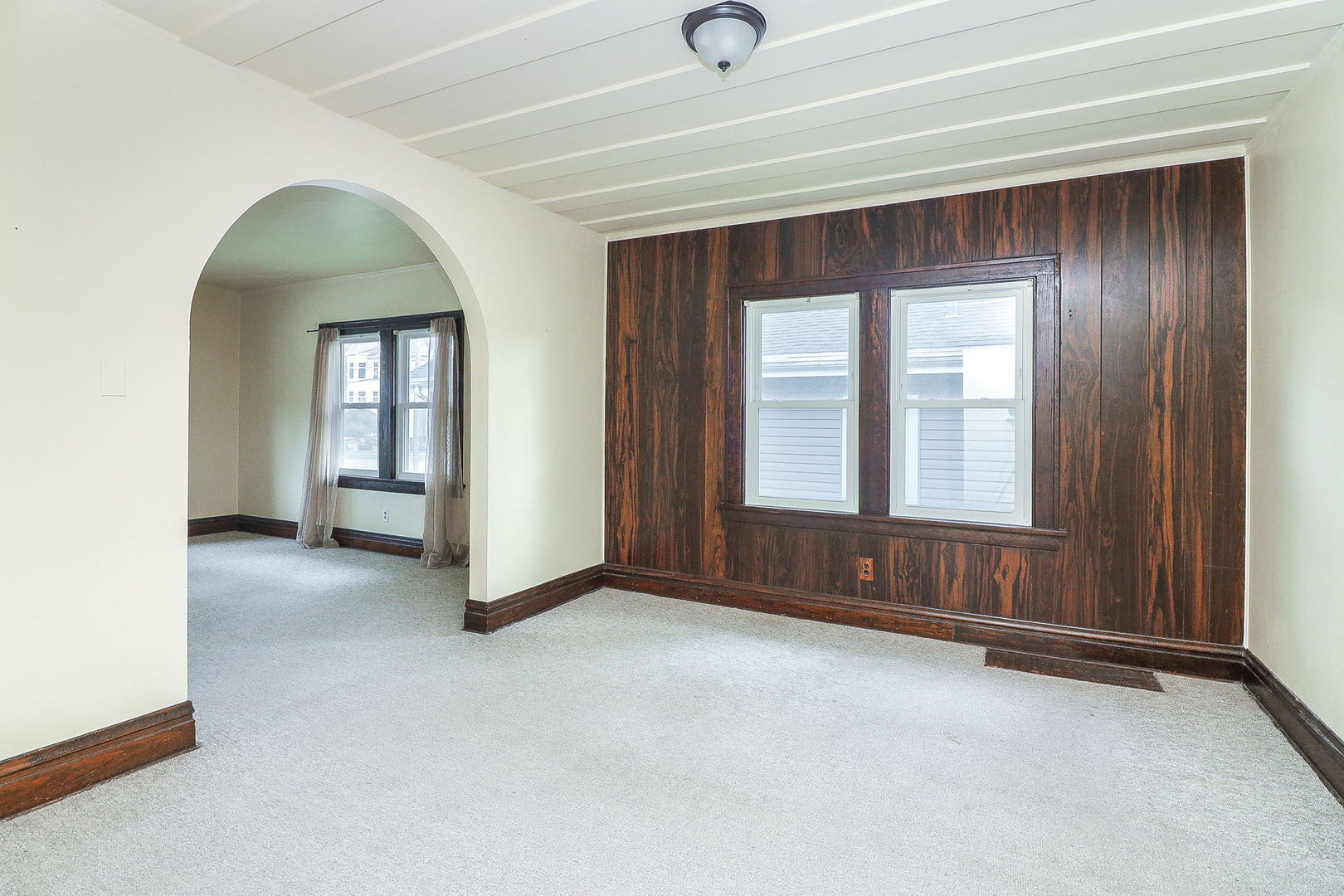 4952 Linscott Avenue Downers Grove IL 60515