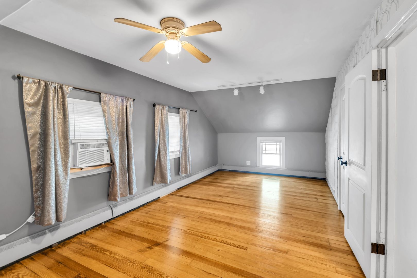 11224 South Fairfield Avenue Chicago IL 60655