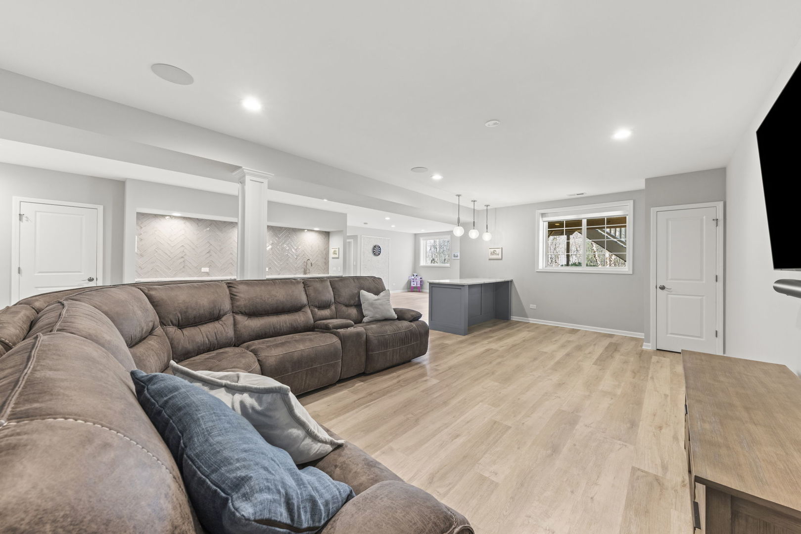 51 Somerset Circle Wheaton IL 60189