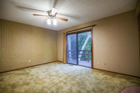 209 Fox Trot Dixon IL 61021