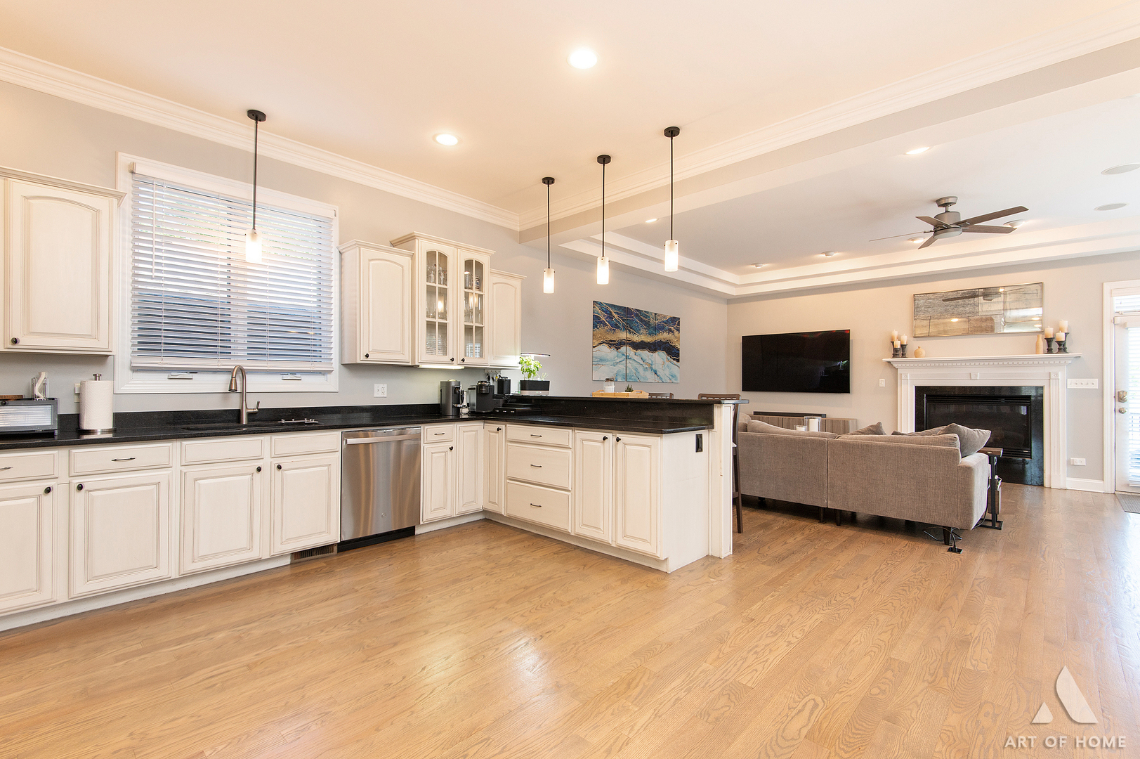 11241 South Central Park Avenue Chicago IL 60655