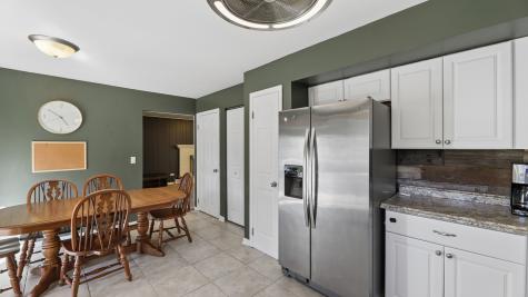88 Devonshire Circle Elgin IL 60123