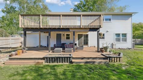 88 Devonshire Circle Elgin IL 60123