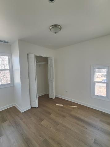 107 4TH Avenue Joliet IL 60433