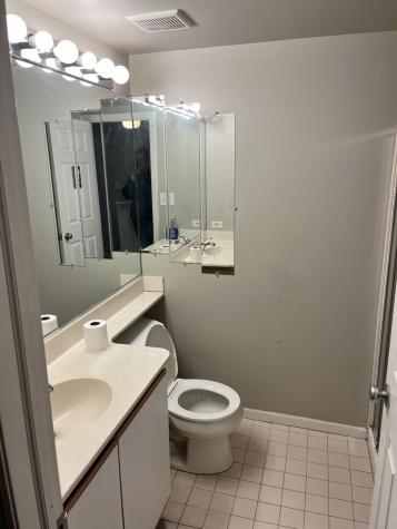 5041 Warren Street Skokie IL 60077
