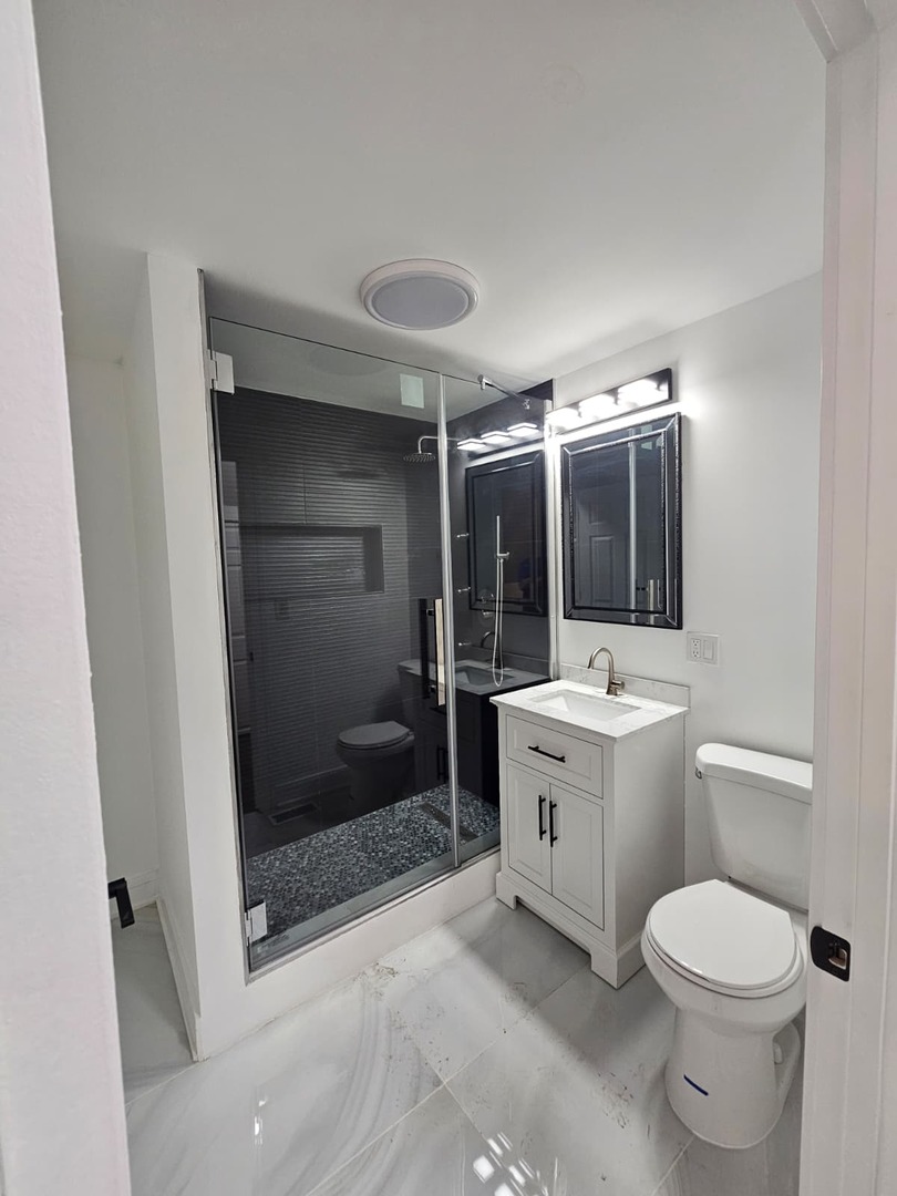 7832 South Evans Avenue Chicago IL 60619