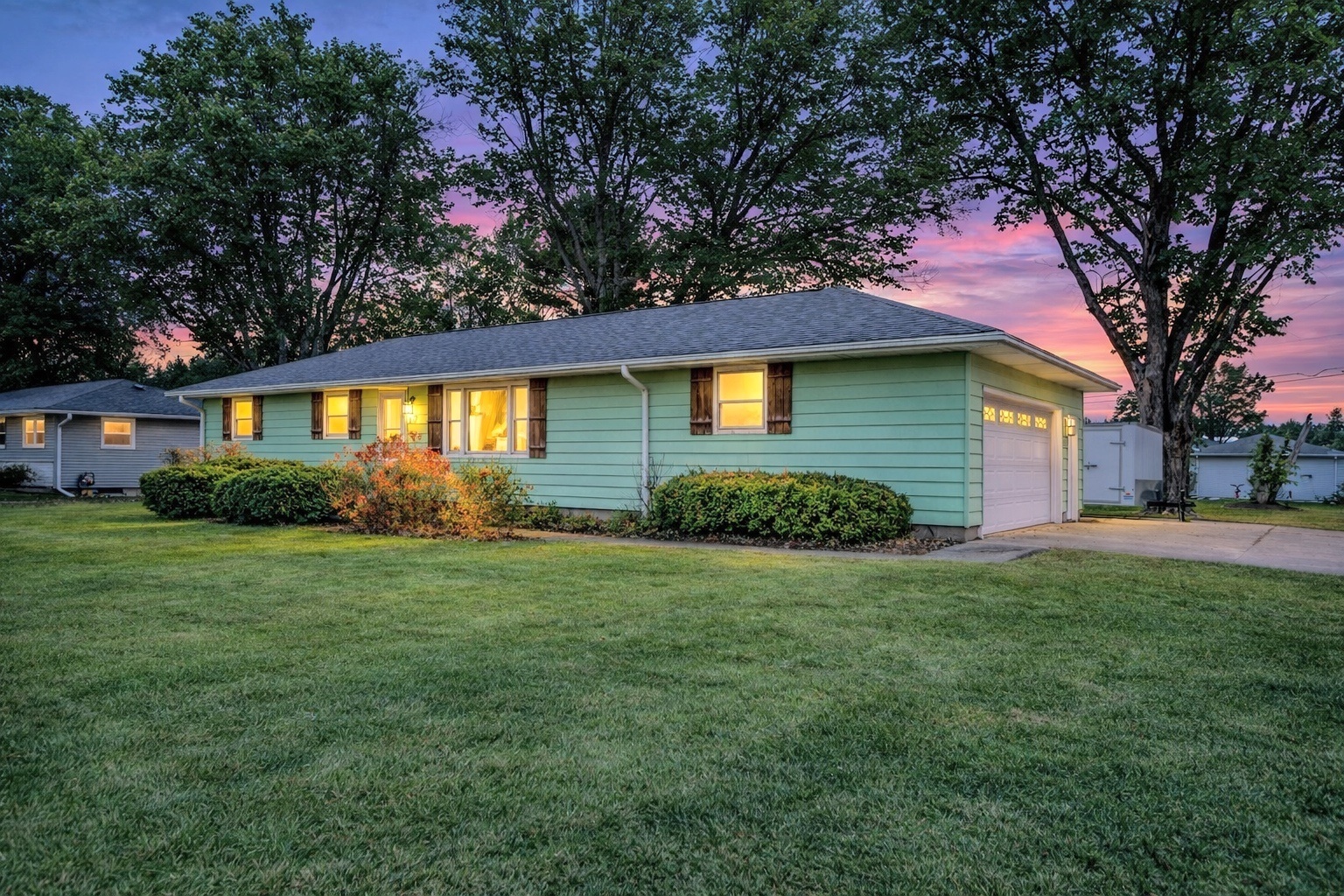 187 Alfred Drive Sycamore IL 60178