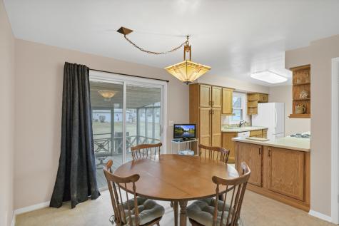 187 Alfred Drive Sycamore IL 60178