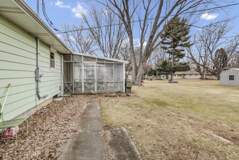 187 Alfred Drive Sycamore IL 60178