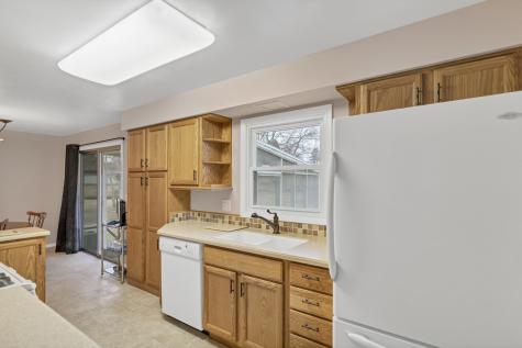 187 Alfred Drive Sycamore IL 60178