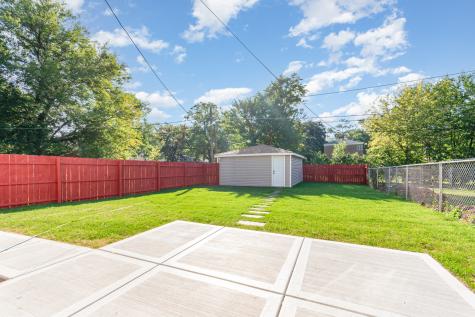 16784 Anthony Avenue Hazel Crest IL 60429