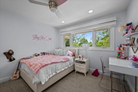 280 Aspen Lane Highland Park IL 60035