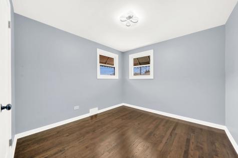 7826 South Christiana Avenue Chicago IL 60652