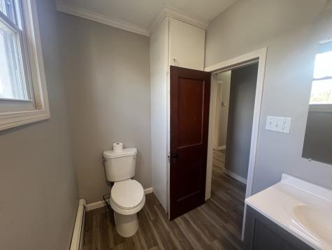 1109 West Adams Street Herrin IL 62948
