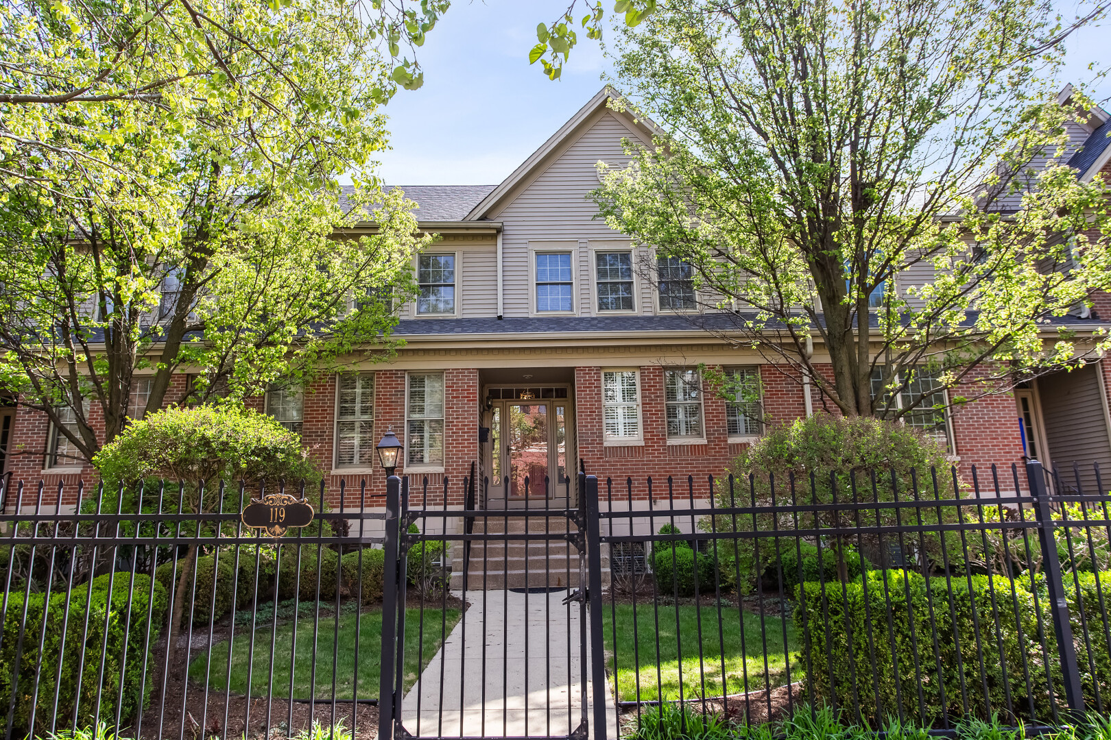 119 North Haven Road Elmhurst IL 60126