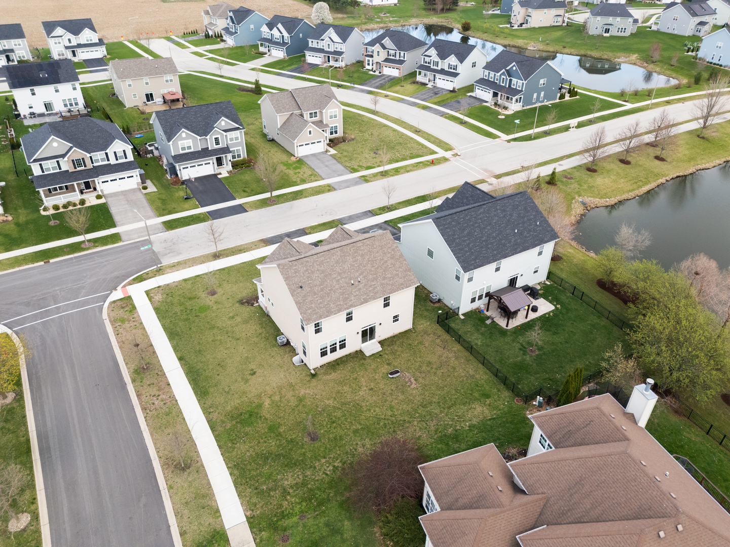 12404 South Blue Water Parkway Plainfield IL 60585