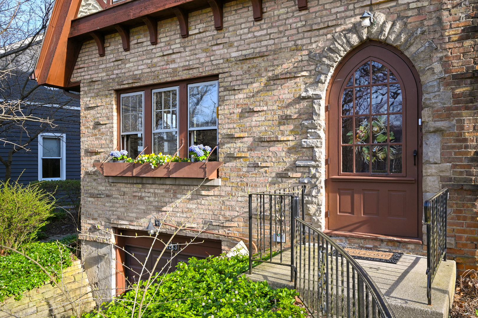 1243 Hawthorne Lane Downers Grove IL 60515