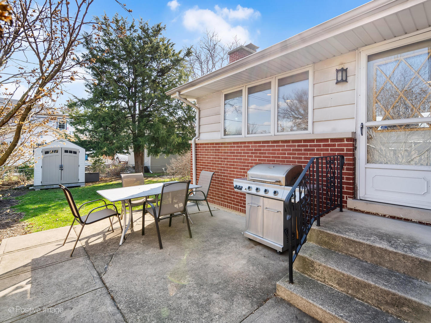 392 East Saint Charles Road Elmhurst IL 60126
