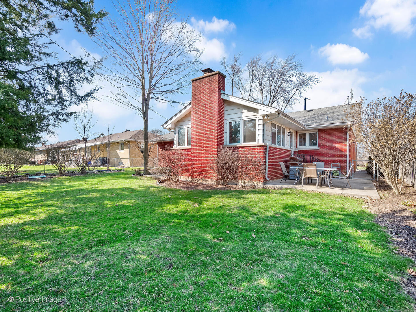 392 East Saint Charles Road Elmhurst IL 60126