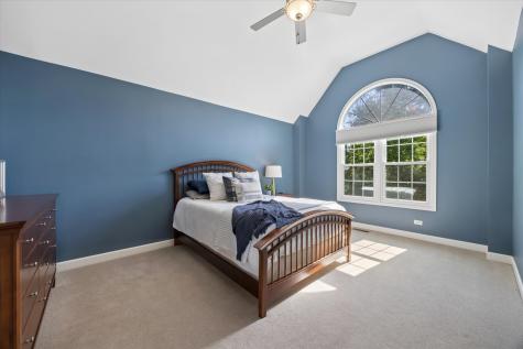 2442 Bird Lane Batavia IL 60510