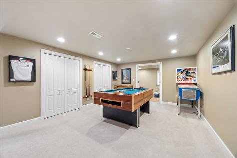 2442 Bird Lane Batavia IL 60510